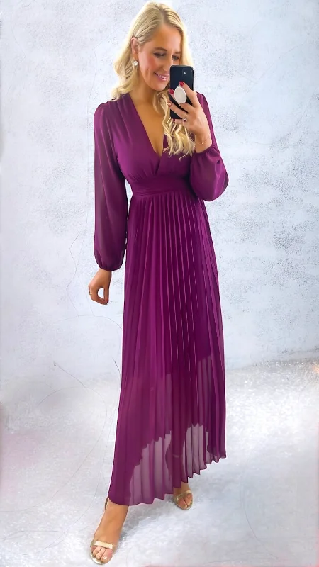 A2119 Chelle Magenta Pleated Dress